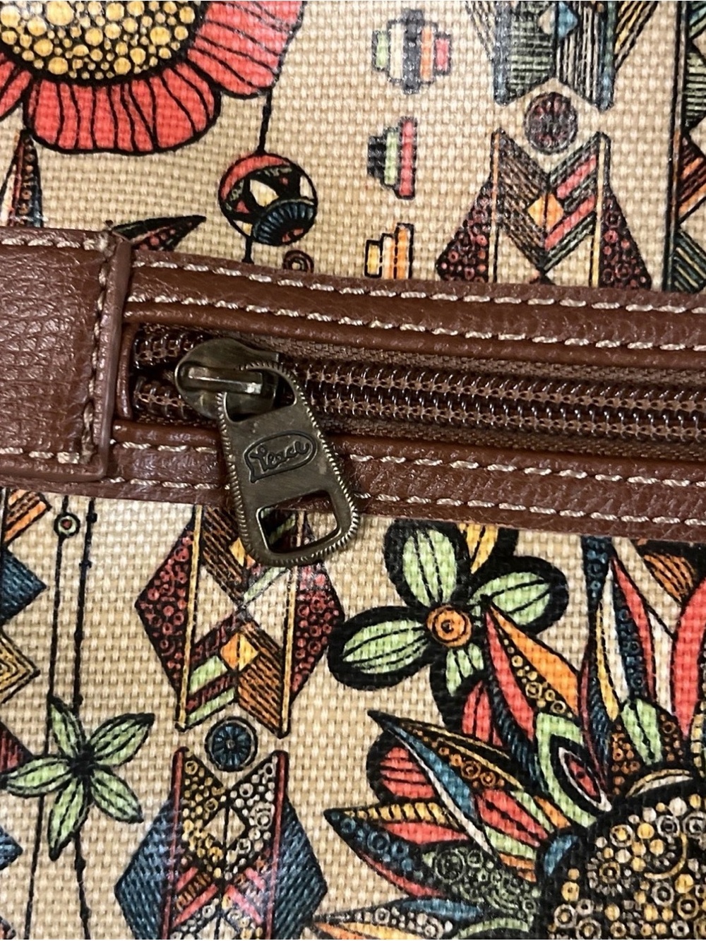 Sakroots Women's Crossbody Handbag Desert Owl Vegan Adjustable Strap Purse Chic - Picture 4 of 8